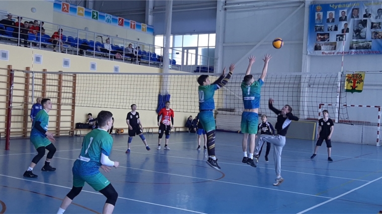 Цивиляне вышли в финальный этап первенства Республики по волейболу среди юношей до 18 лет
